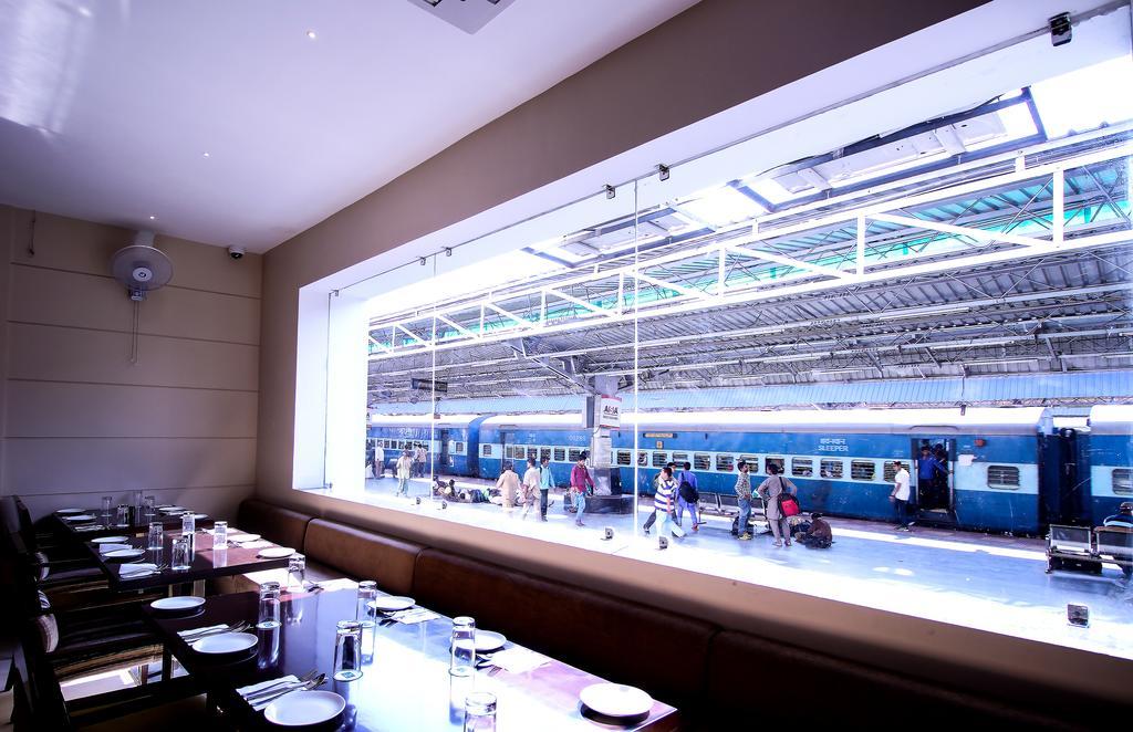 Hotel Le Roi Raipur At Raipur Railway Station Εξωτερικό φωτογραφία