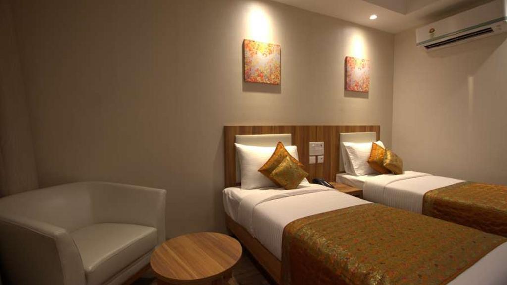 Hotel Le Roi Raipur At Raipur Railway Station Εξωτερικό φωτογραφία