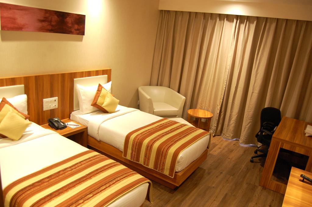 Hotel Le Roi Raipur At Raipur Railway Station Δωμάτιο φωτογραφία
