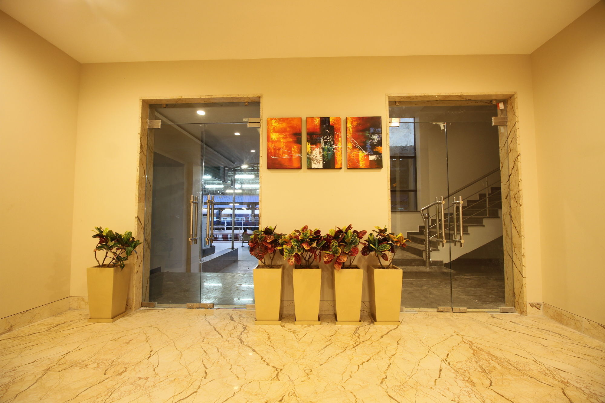 Hotel Le Roi Raipur At Raipur Railway Station Εξωτερικό φωτογραφία