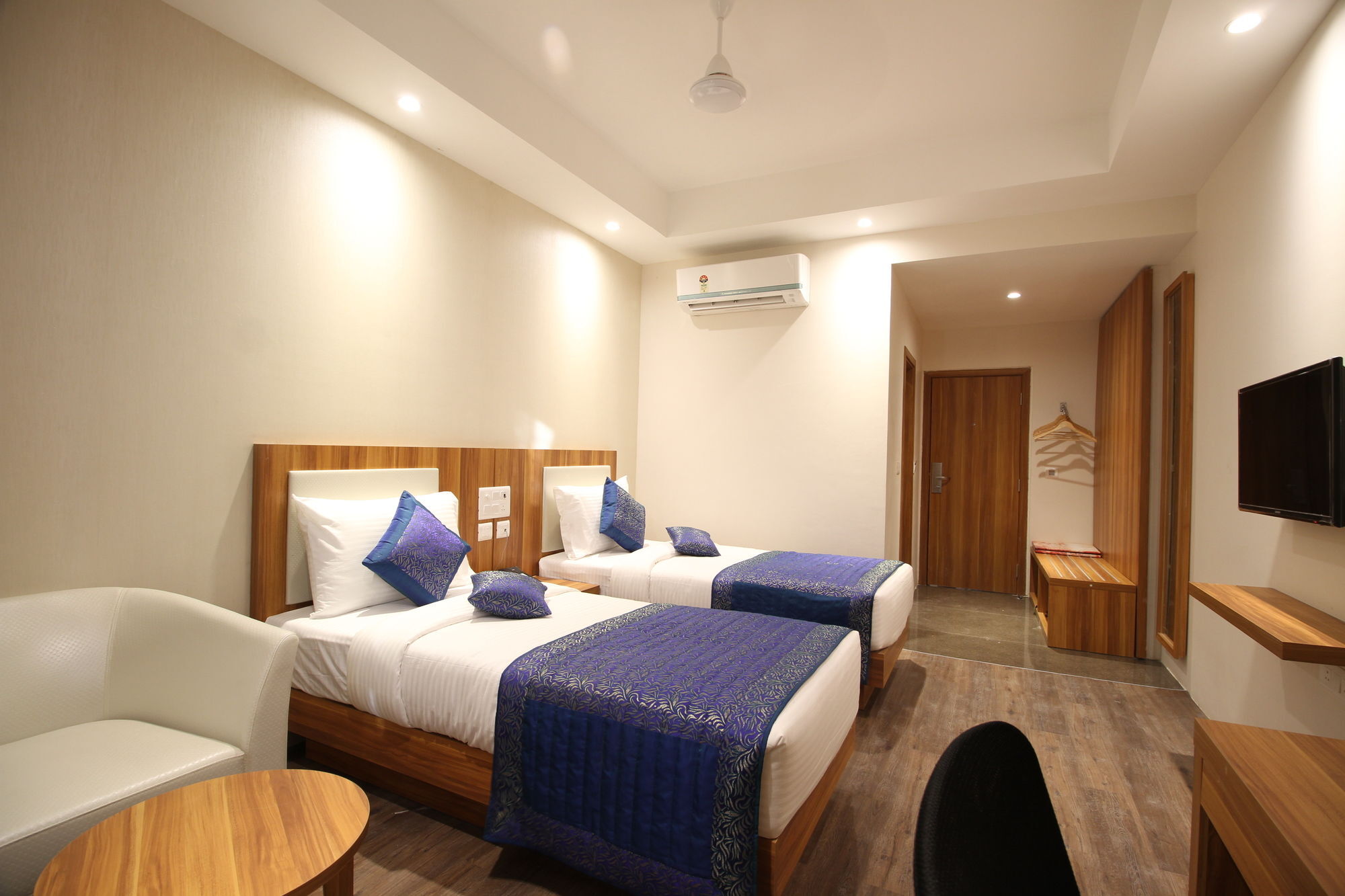 Hotel Le Roi Raipur At Raipur Railway Station Εξωτερικό φωτογραφία