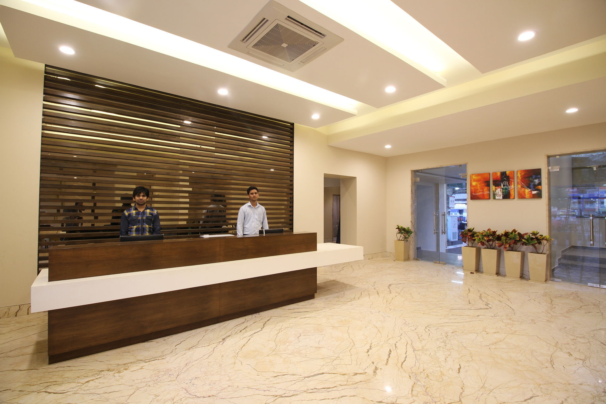Hotel Le Roi Raipur At Raipur Railway Station Εξωτερικό φωτογραφία