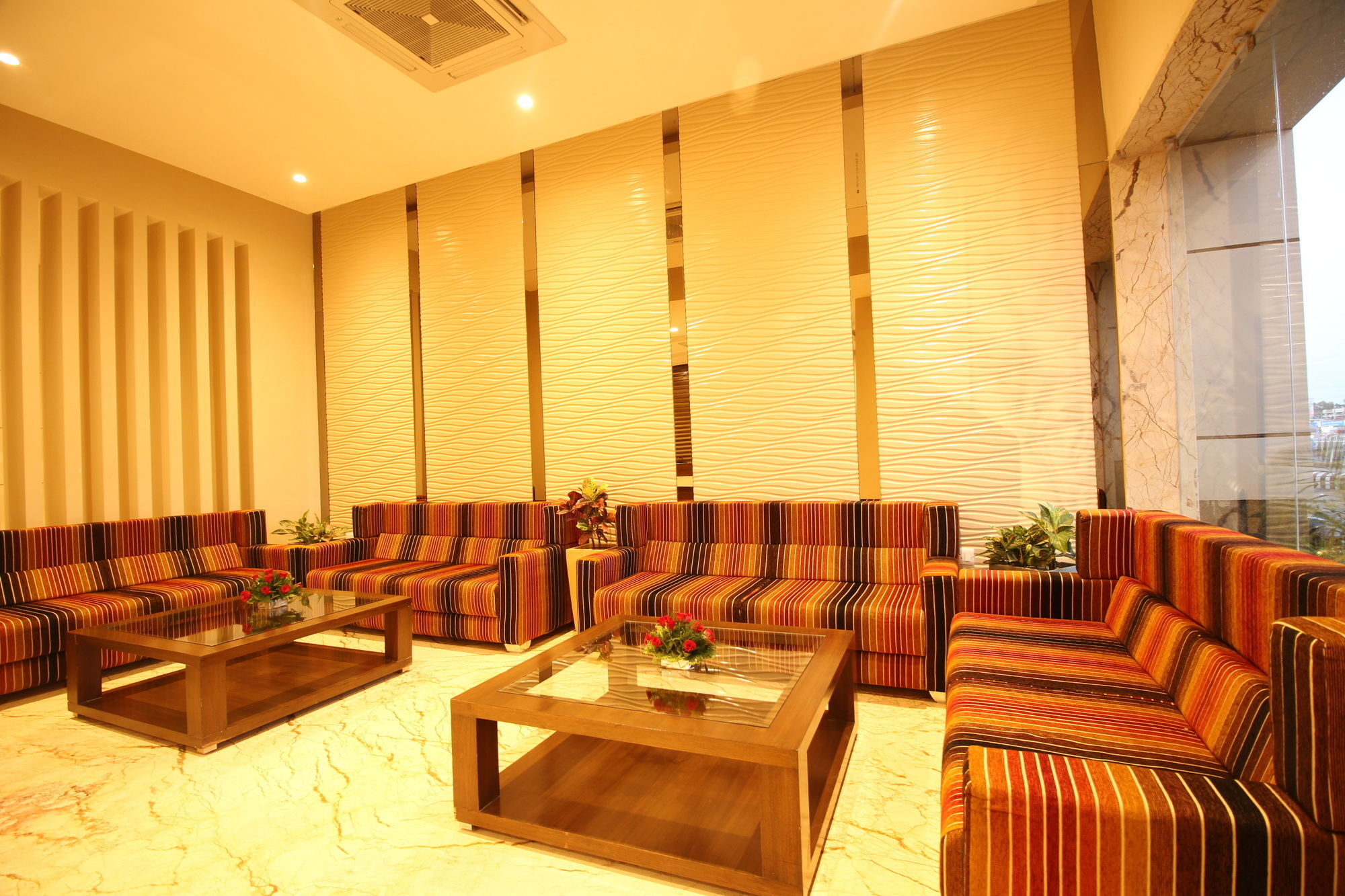 Hotel Le Roi Raipur At Raipur Railway Station Εξωτερικό φωτογραφία